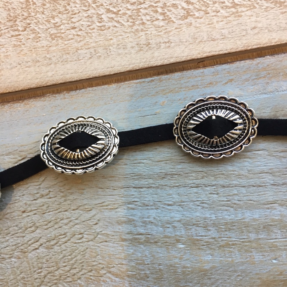New Boho Western Silver and Black Choker - Picture 4 of 6
